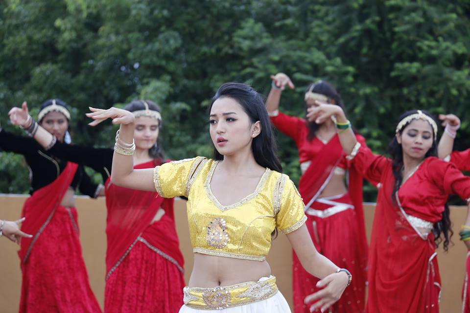 ठमेल बजारकी एलिसा  यस्तो अवतारमा देखिइन्