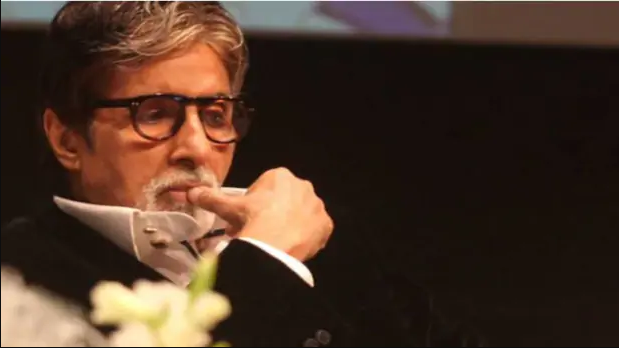 काठमाडौंमा सुट भएको थियो अमिताभ बच्चनको यो चर्चित फिल्म, निभाए तीन भिन्न पात्र
