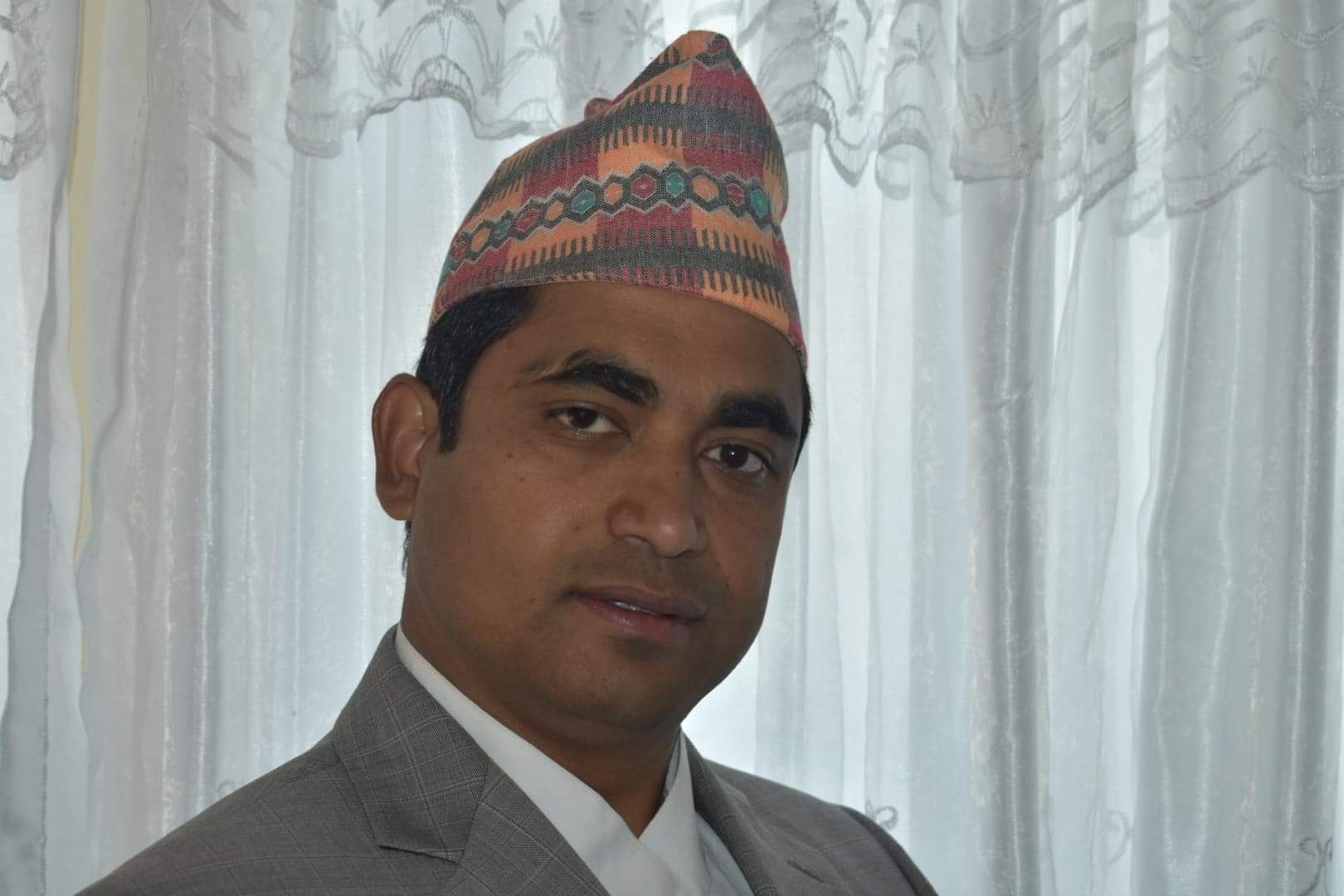   कविता : दुई पाइलटको जहाज