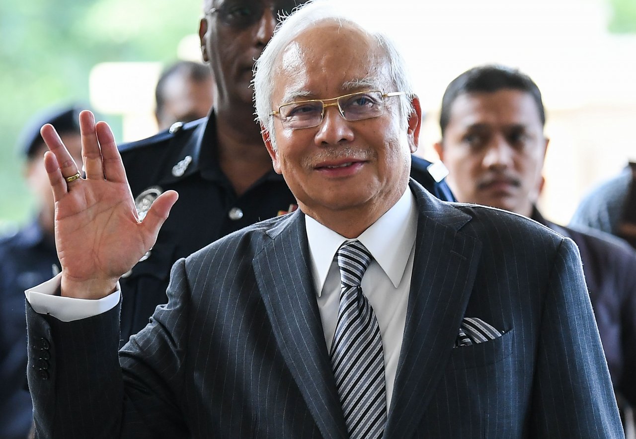 Malaysia ex-PM arrested over $628 mn linked to 1MDB, to be charged