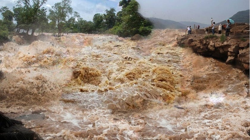 Flood sweeps away five houses in Ramechhap