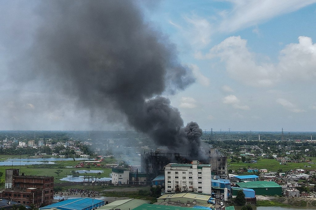 Bangladesh factory fire kills 52: police