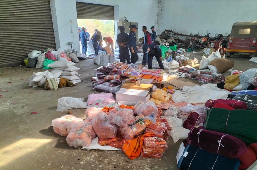 प्रहरीद्वारा २० लाख बराबरको अवैध सामान बरामद