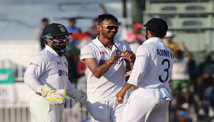 India beat England by 317 runs to level Test series at 1-1