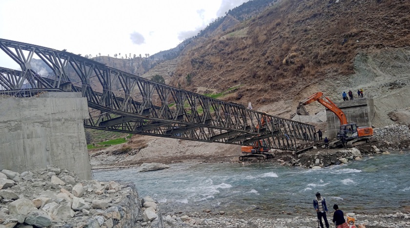 जडान नहुँदै भत्कियो बेलिब्रिज