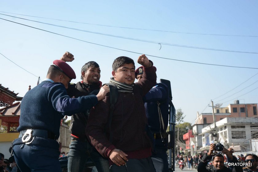 काठमाडौंबाट समातिए विप्लवका २ दर्जन नेता-कार्यकर्ता (फोटोफिचर)