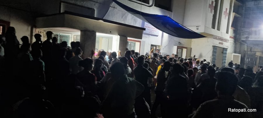 विराटनगरमा अझै मनोनयन दर्ता सकिएन (तस्बिरसहित)