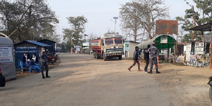 सीमानाबाटै फरार हुन्छन् भारतबाट आएका कोरोना संक्रमित