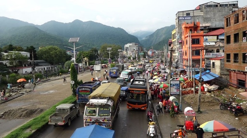 बुटवलको सडक विस्तार : ताकेता गर्दै उपमहानगर, सुस्ताउँदै ठेकेदार कम्पनी