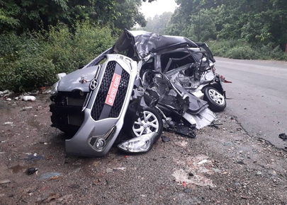 Six persons die, over 20 injured in separate road accidents in Nawalparasi