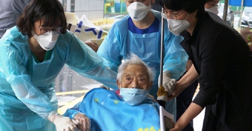 कोरियामा निको भइन् १०४ वर्षीया कोरोना संक्रमित