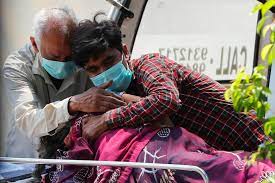 India records fresh high of over 410,000 new COVID-19 cases