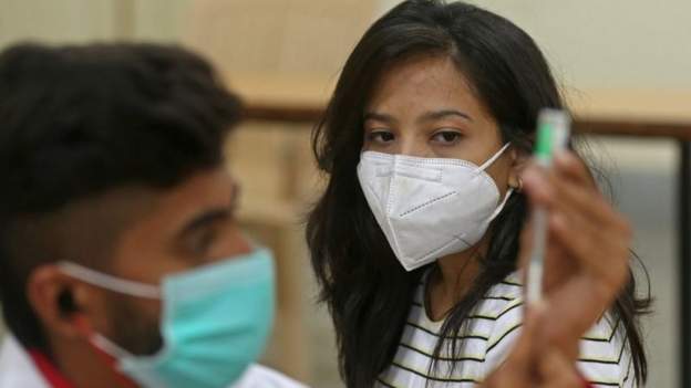 डब्ल्युएचओको चेतावनी – महामारी समाप्त भएको छैन, ११० देशमा पुनः बढ्यो संक्रमण