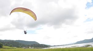 Romanian killed in paragliding accident