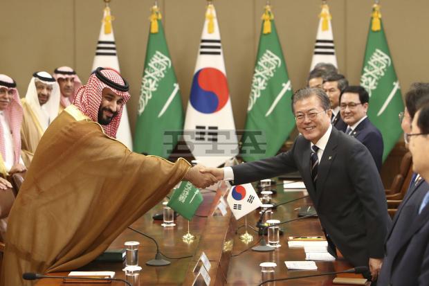 S.Korean president holds meeting with Saudi crown prince in Seoul