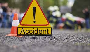 Bus driver dies in accident