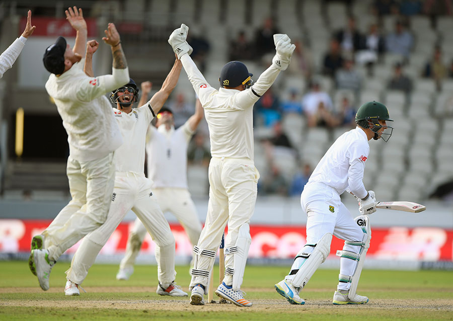 चौँथो टेस्टमा दक्षिण अफ्रिकालाई पराजित गर्दै इंग्ल्याण्डलाई टेस्ट श्रृंखला
