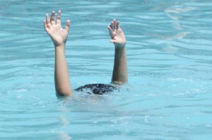 Child drowns in local pond