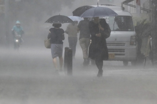 600,000 people ordered to evacuate in SW Japan due to torrential rain