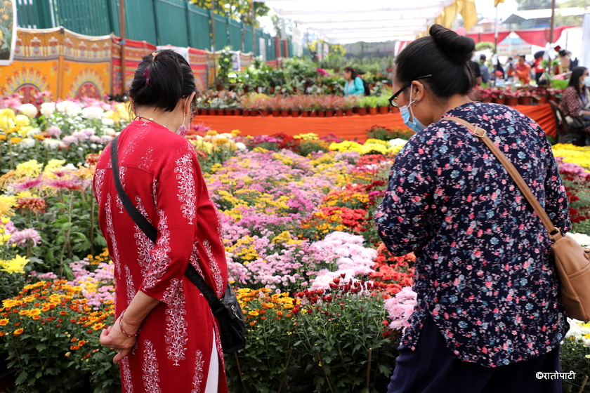 पुष्प मेलामा अवलोकन कर्ताको गुनासो : विदेशी फूल धेरै देखिए