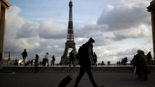 फ्रान्समा पुनः देशव्यापी लकडाउन, यात्रामा प्रतिबन्ध