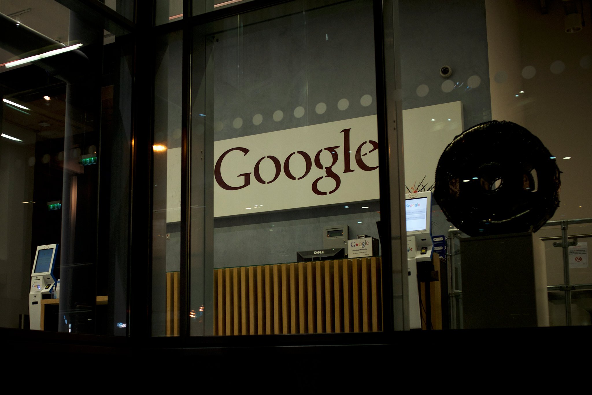 गुगलमाथि १ अर्ब ८६ करोड रुपैयाँ जरिवाना