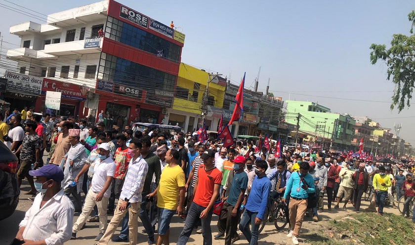 गोपाल हमालको  र्‍यालीबाट अवैध लागुऔषध चरेससहित एकजना पक्राउ