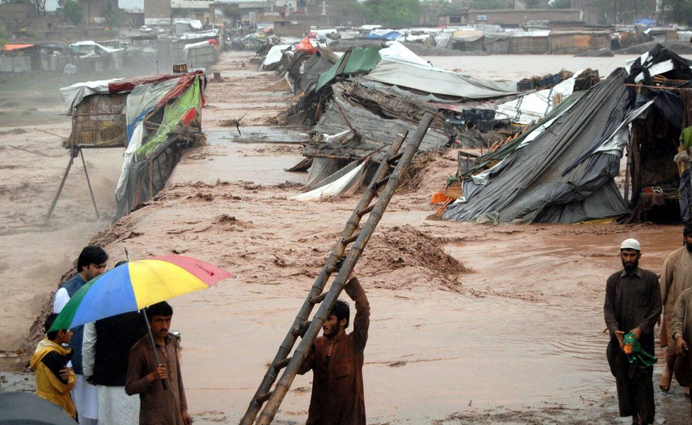 Heavy downpour causes 12 deaths in NW Pakistan