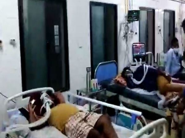 भारतको सरकारी अस्पतालमा अक्सिजन सिलिन्डर भर्न ५ मिनेट ढिला हुँदा ११ को मृत्यु