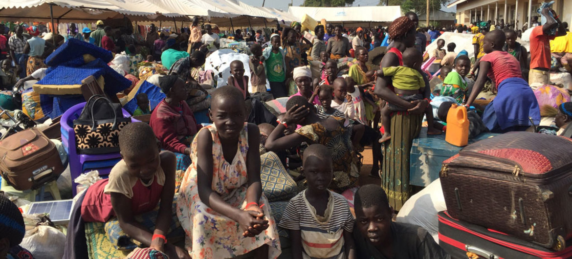 2,900 DRC refugees arrive in Uganda in one month