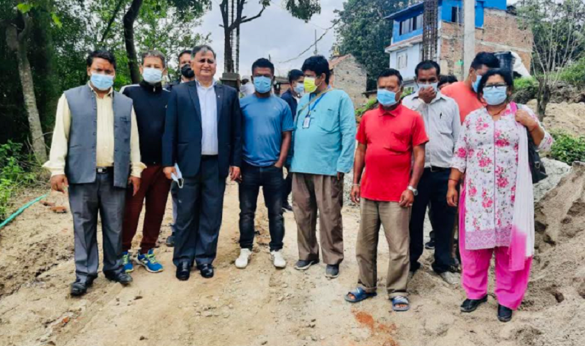 चुनाव क्षेत्रमा ईश्वर पोखरेलको सक्रियता