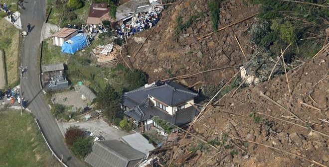 6 missing after landslide in southwestern Japan