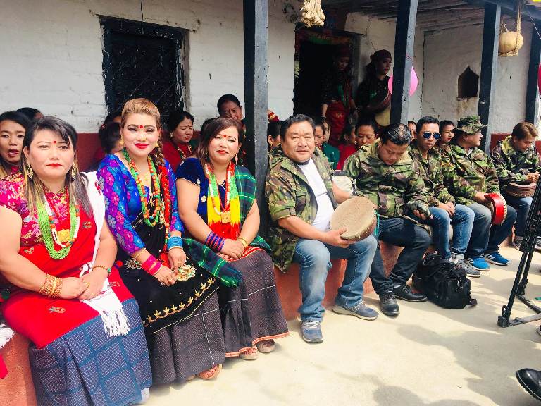 काभ्रेस्थलीमा केशुले भेटिन् ‘झिल्के भेना’