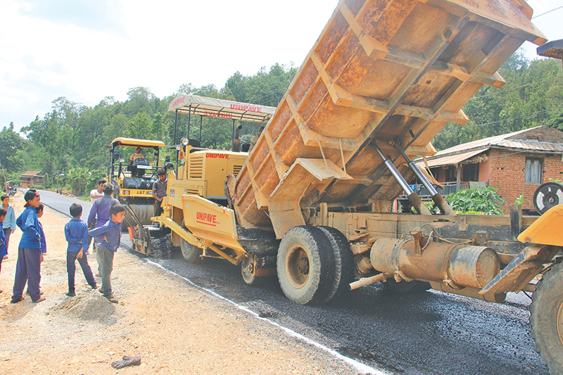 Blacktopping of Kanti Highway to be completed within this year