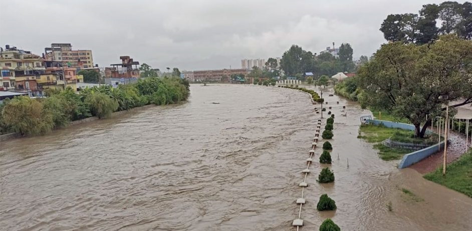 काठमाडौं उपत्यकामा भारी वर्षा मापन, नदी किनारमा सावधानी अपनाउन आह्वान