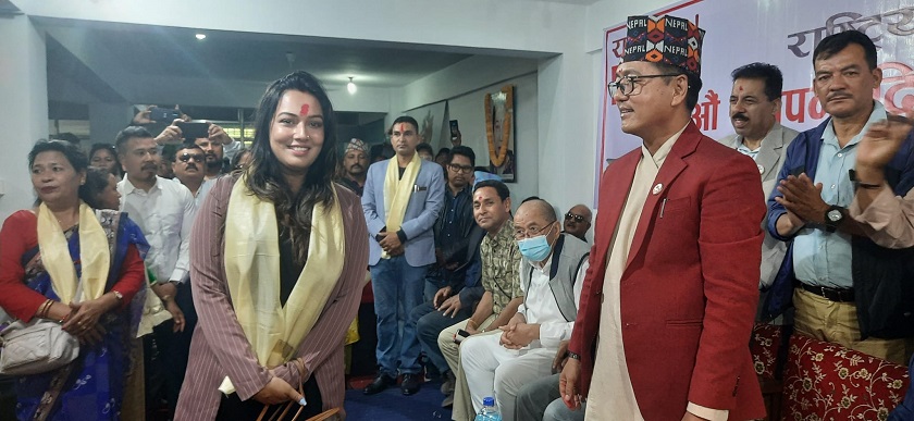 मोडल खुश्बु ओली राप्रपामा प्रवेश