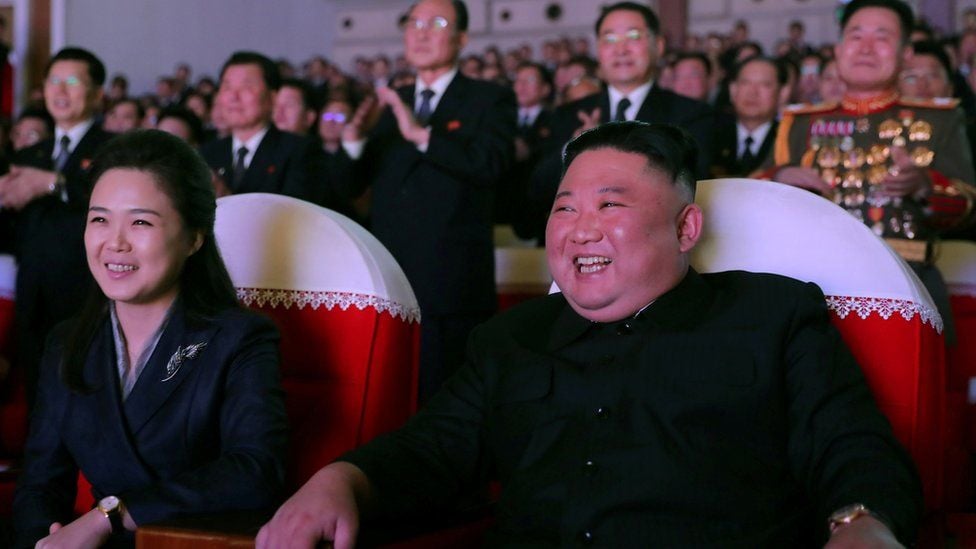 उत्तर कोरियाली नेताकी श्रीमती एक वर्षपछि कन्सर्टमा देखिइन्