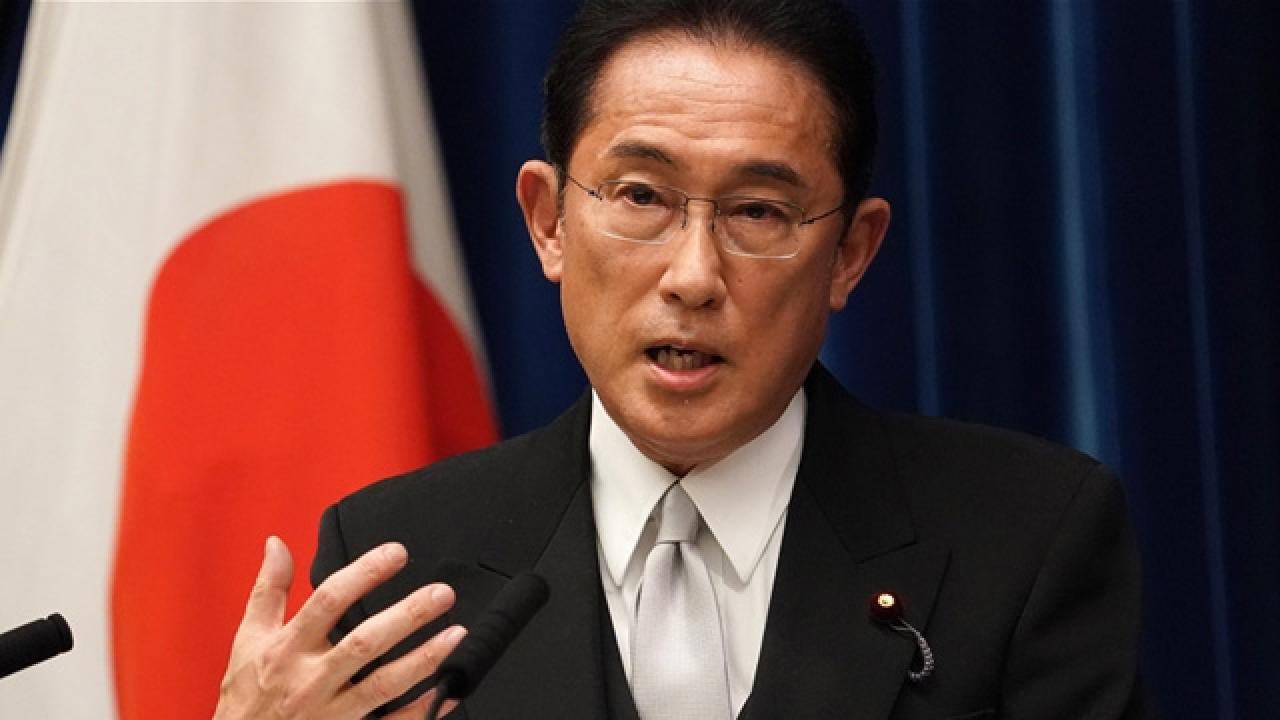 जापानी प्रधानमन्त्रीद्वारा आफ्ना वरिष्ठ सहयोगी बर्खास्त
