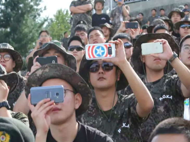 आर्मीमा जान नपरोस् भन्दै दक्षिण कोरियाली विद्यार्थीको यस्तो जुक्ति ?