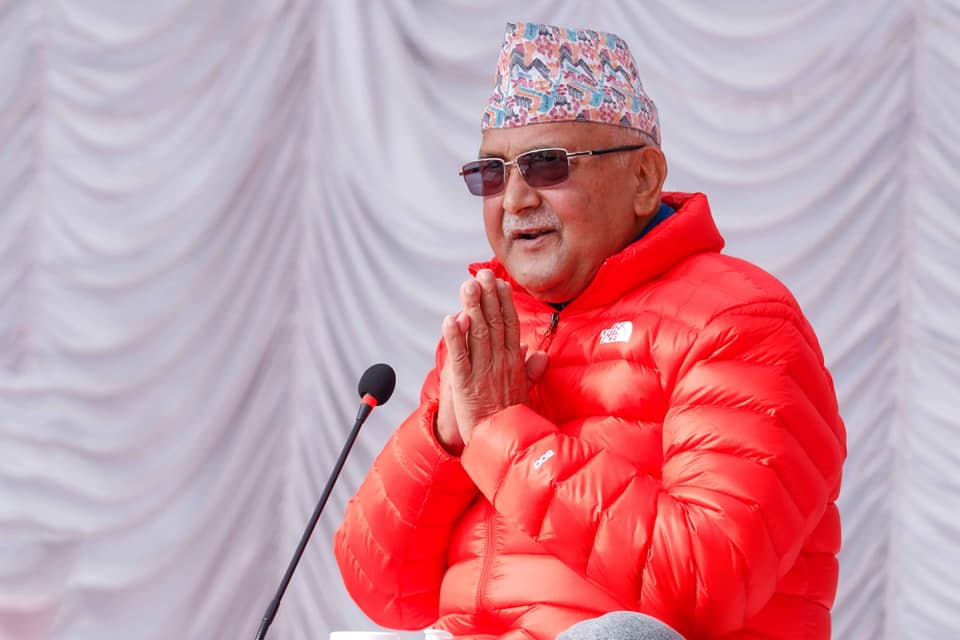 ओली पक्षको निष्कर्षः माथिल्लो तहका नेता मात्र प्रचण्ड–माधव खेमामा, कार्यकर्ता आफ्नैमा !