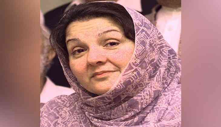 Nawaz Sharif's wife conscious, still on ventilator