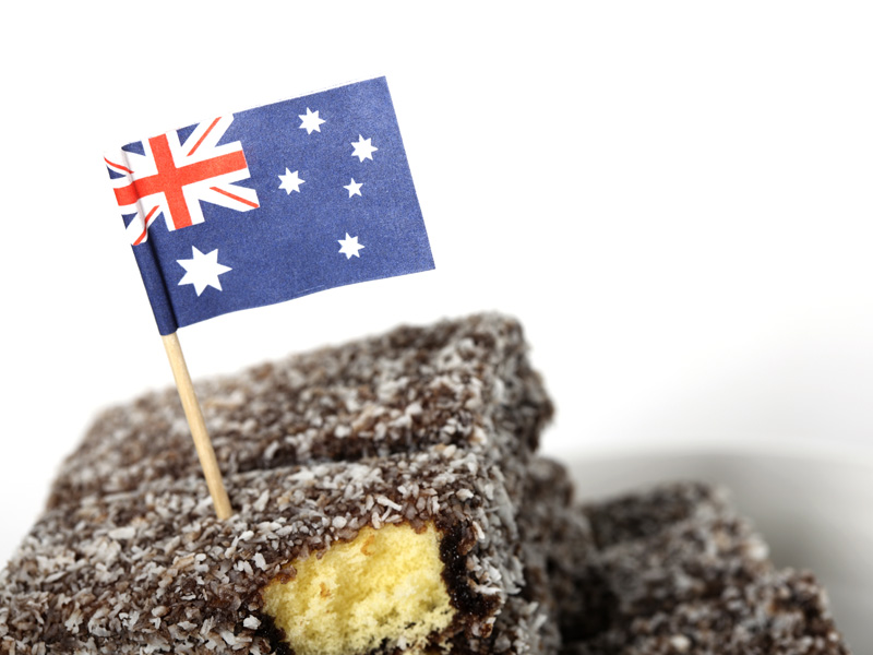 अष्ट्रेलियामा महिलाले सबैभन्दा धेरै मिठाइ खाने प्रतिस्पर्धा जित्न फटाफट केक खाइन्, सास फेर्न नसकेर मृत्यु