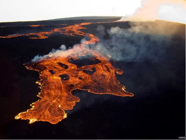 विश्वकै ठूलो सक्रिय ज्वालामुखी ३८ वर्षपछि विस्फोट