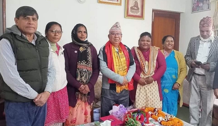 माधव नेपाल र घनश्याम भुसालबीच भेटवार्ता