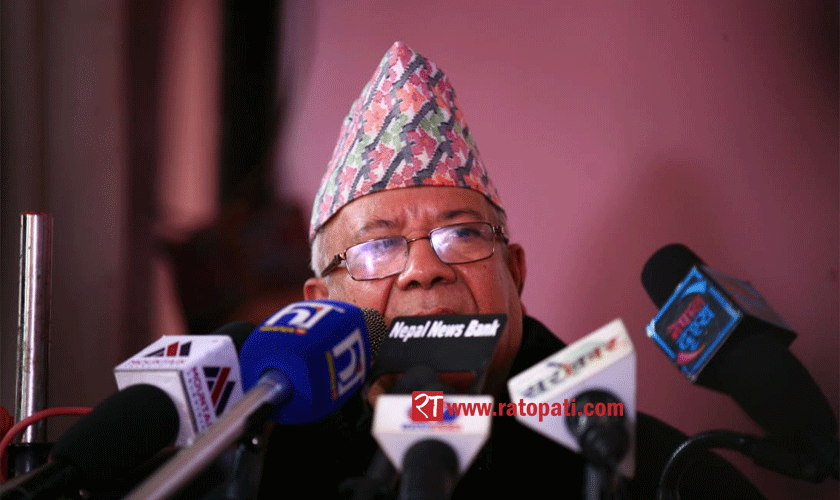 चुनावअघि पार्टी एकता सपना मात्र हो : माधव नेपाल