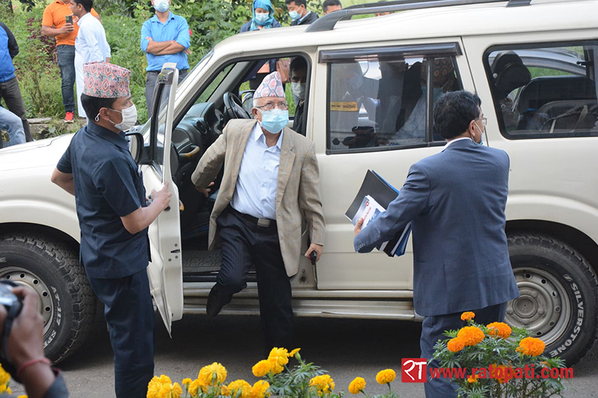 ९५  केन्द्रीय कमिटी भएको एमाले समाजवादी दर्ता : नेपाल अध्यक्ष, खनाल वरिष्ठ नेता