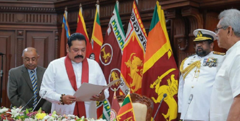 श्रीलङ्काको प्रधानमन्त्रीका रूपमा महिन्दा राजापाक्षद्वारा सपथ ग्रहण