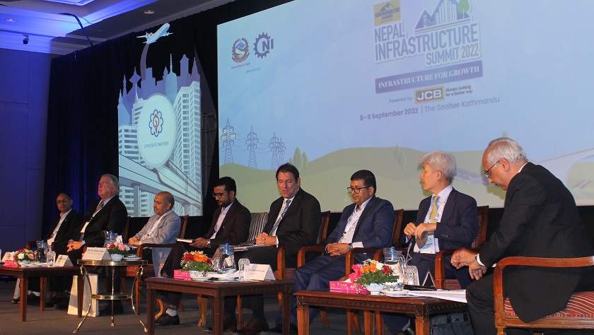   पूर्वाधार विकास र वातावरण संरक्षणबीच तालमेल मिल्नुपर्छ : वनमन्त्री यादव