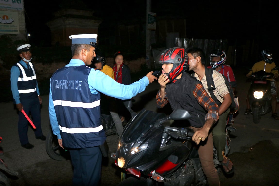काठमाडौं उपत्यकामा एकैदिन ३ हजार बढी सवारी चालकमाथि कारवाही