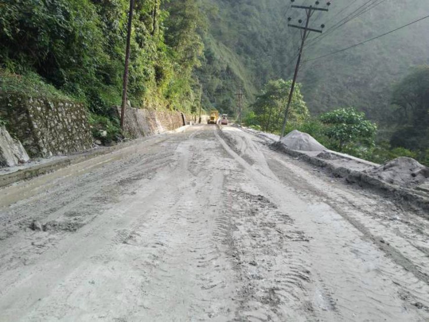 Mid hill highway’s Parbat section works resume